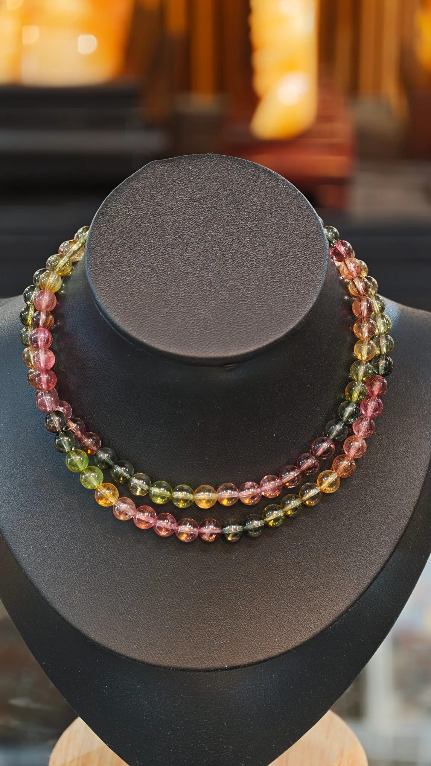 Chuỗi Cuốn Tourmaline 6mm